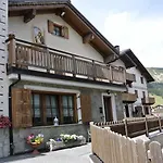 Baita Epi Cusini By Livigno Accomodation